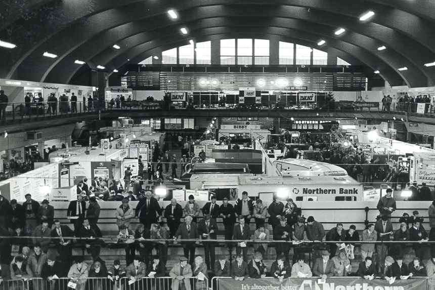 1989 Excellent Exhibition Space